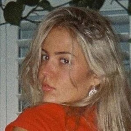 Chelsea Pearce sexy nackten bilder