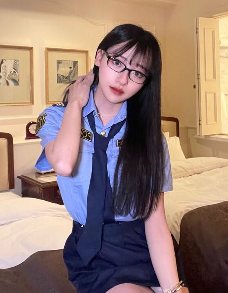 asiatischer squirt onlyfans beste nackten foto