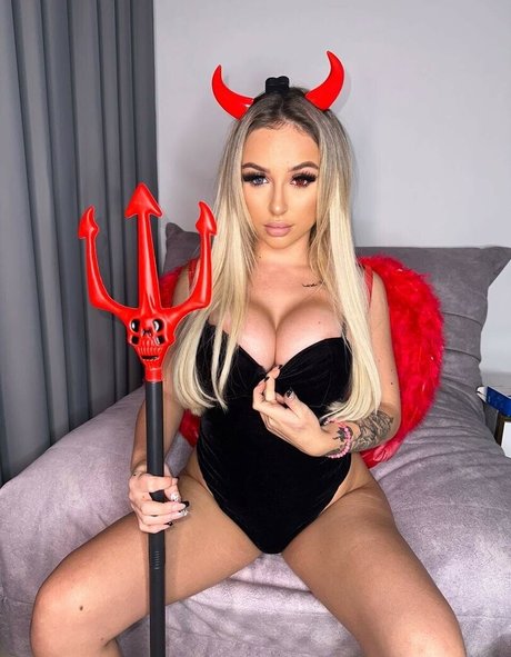 sophielouise1x hübsche nackten foto