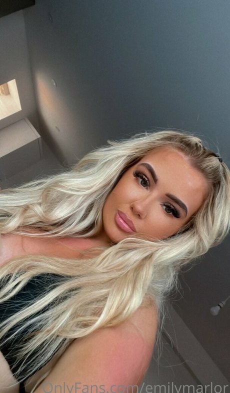 flachbrüstige onlyfans beste heiße bild