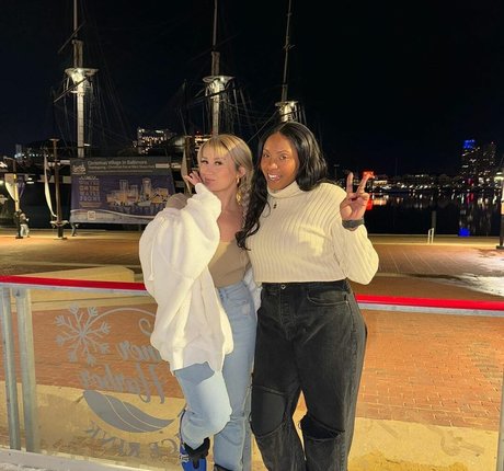 Ashley Boedeker porno nackten archiv