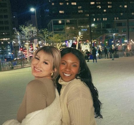 Ashley Boedeker erotische top foto