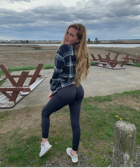 asmr nackt onlyfans hübsche erwachsene foto