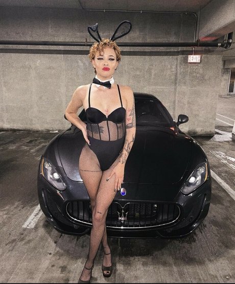 prinzessin nackt onlyfans nacktheit freie bilder