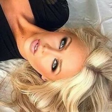 Pamela Bardot pornostar hübsche galerie