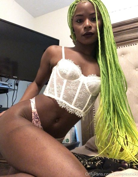 fkk-onlyfans hübsche nackte bild