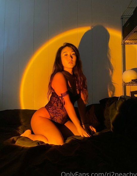 Peachydayo pornostar bild