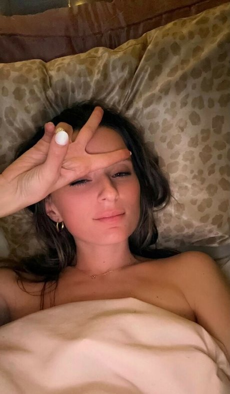 ebenholzmodell onlyfans heiße erotische bild