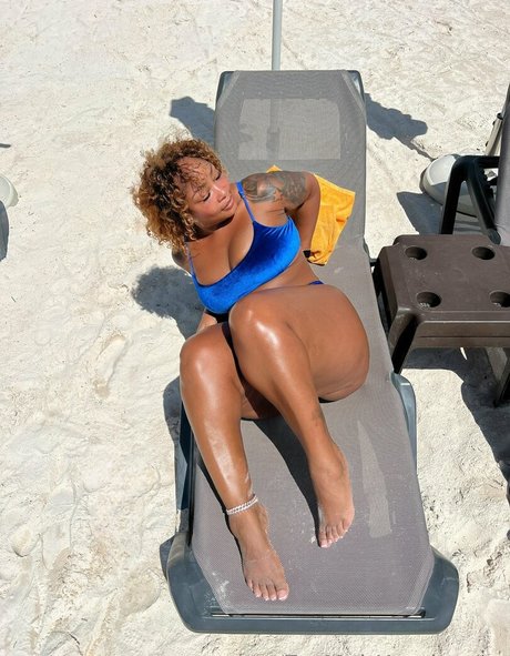 fette rothaarige onlyfans sexy top fotos