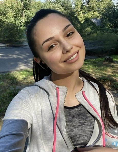 haarige oma onlyfans hd nackten galerie