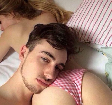 Joanna Kuchta hübsche nackte bild