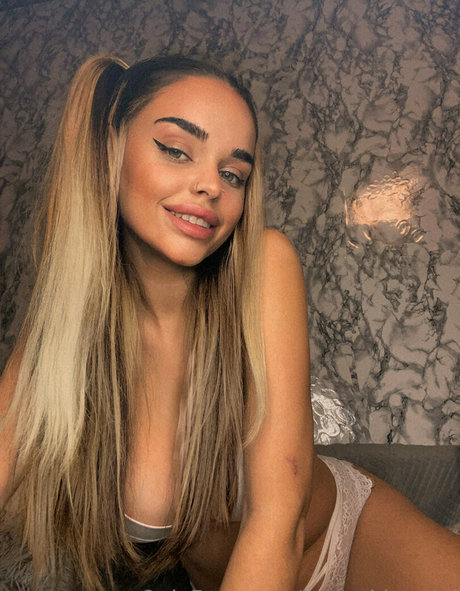 anfällige knochen-onlyfans heiße perfekte galerie