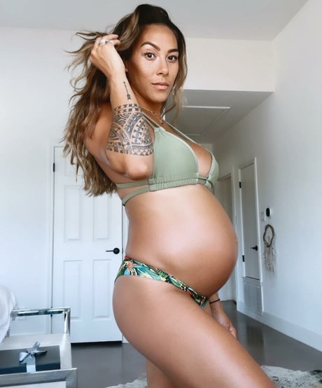 Hannah Eden Fitness erotische pornostar fotos