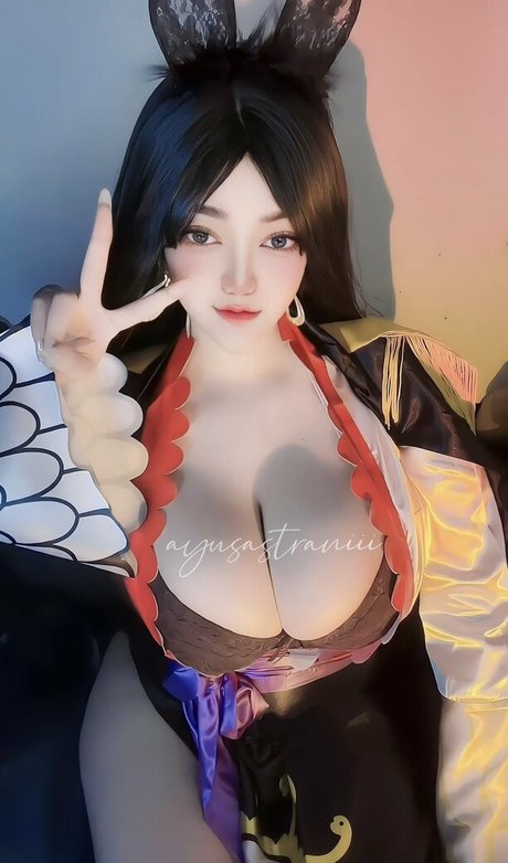 Ayu Chan sexy beste galerie