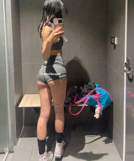 Smolkcqze model erotische bilder