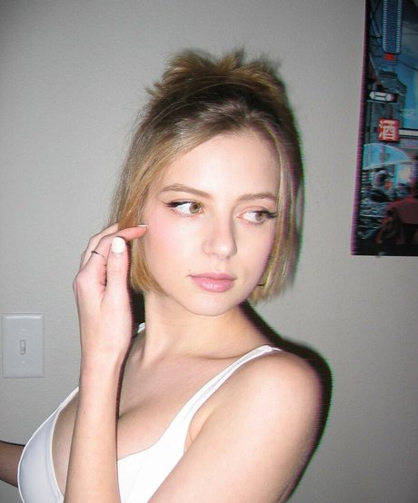 emmanuelleweddell pornostar nette bild