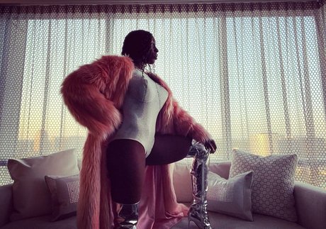 rothaarige pawg onlyfans kunst erwachsene fotos