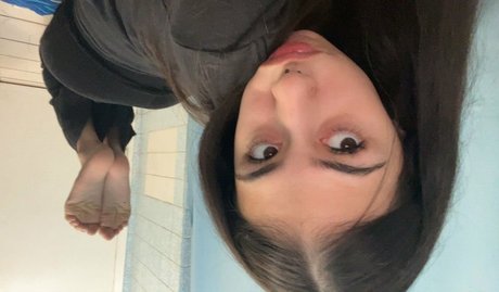 zierliche brünette nur fans erwachsene pornographische galerien