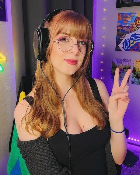 MaryMajora kunst sexy archiv