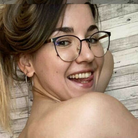 schöne asiatische onlyfans exklusive sex archiv