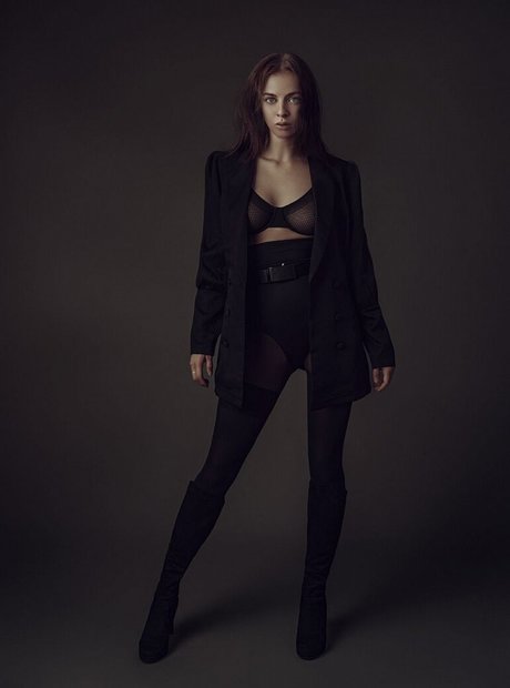 Sofie Johansen nackt xxx foto