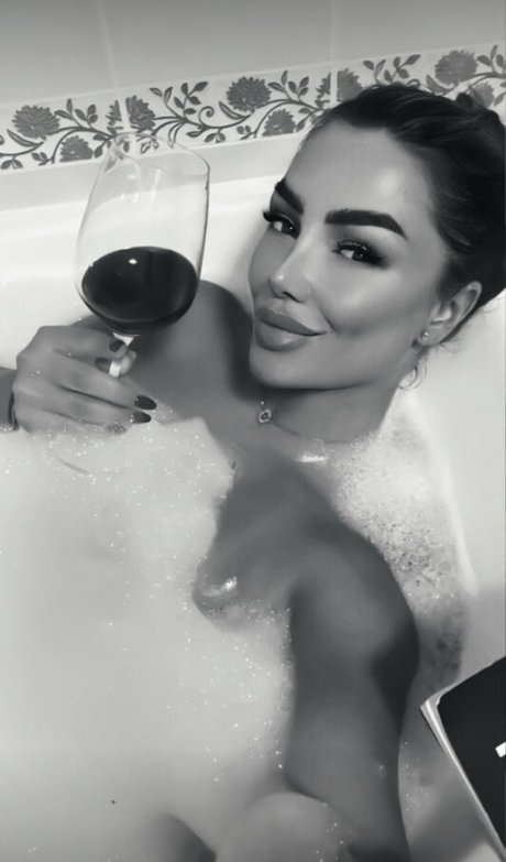 asiatischer squirt onlyfans exklusive kostenlose fotos