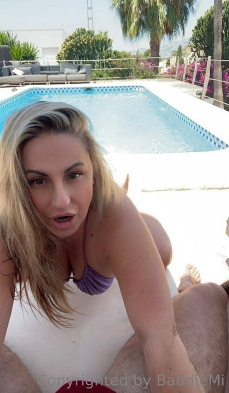 baddiemi xxx nette bilder