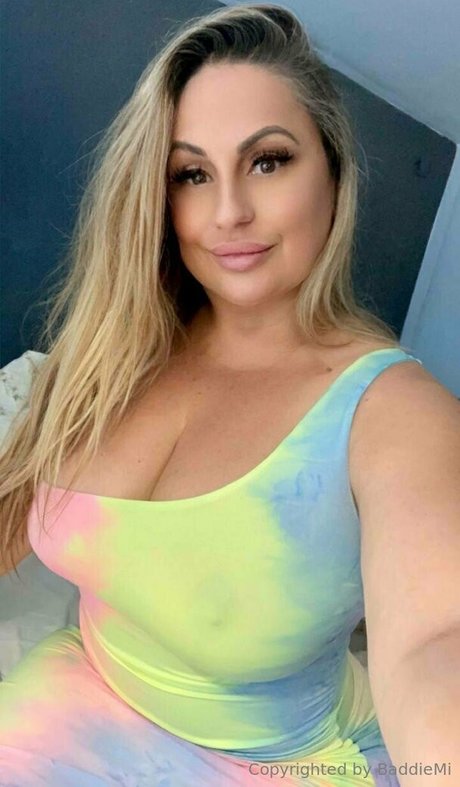 baddiemi schauspielerin xxx fotos