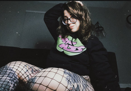 Stepstool Sarah model nette bilder