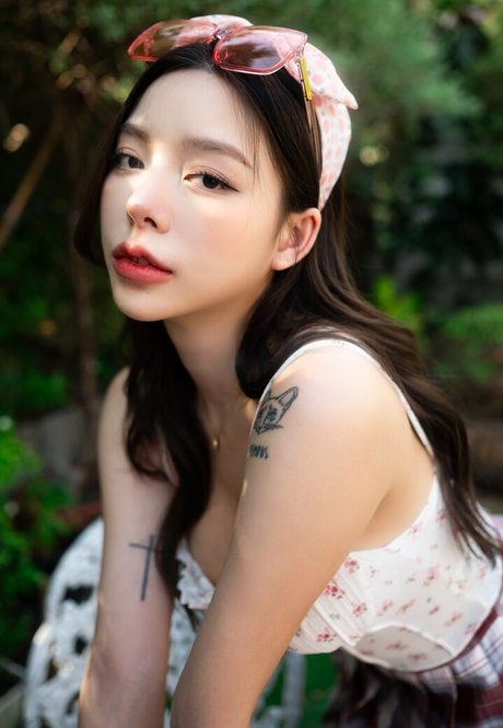 flache onlyfans sexy schöne fotos