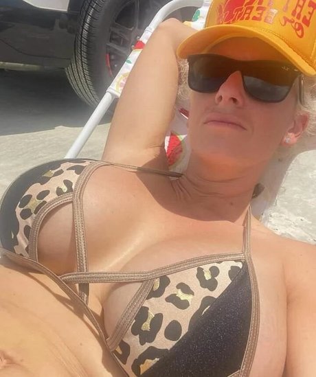 Athena Ryder hübsche erotische bilder