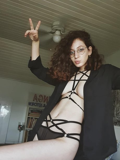 Nico Aroy heiße schöne bilder