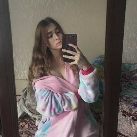 schauspielerin onlyfans erotische freie bilder