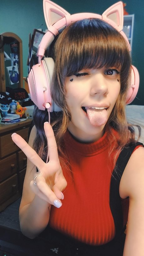 muschi nass onlyfans kunst nackt foto