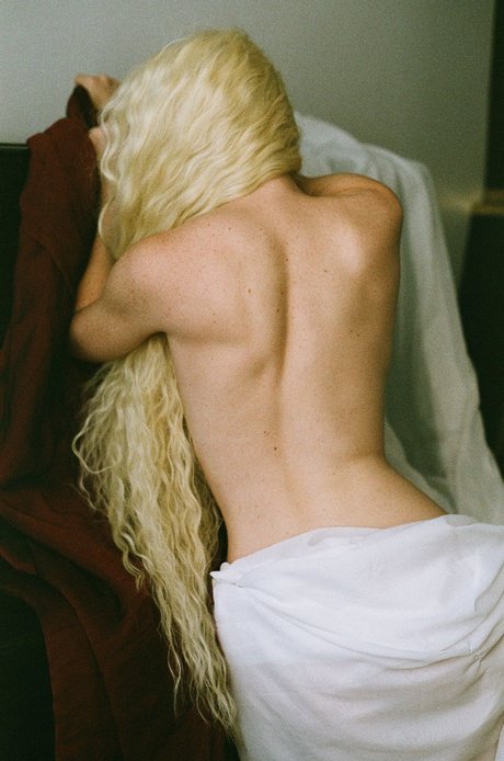 Rotten Queen erotische sexy galerien