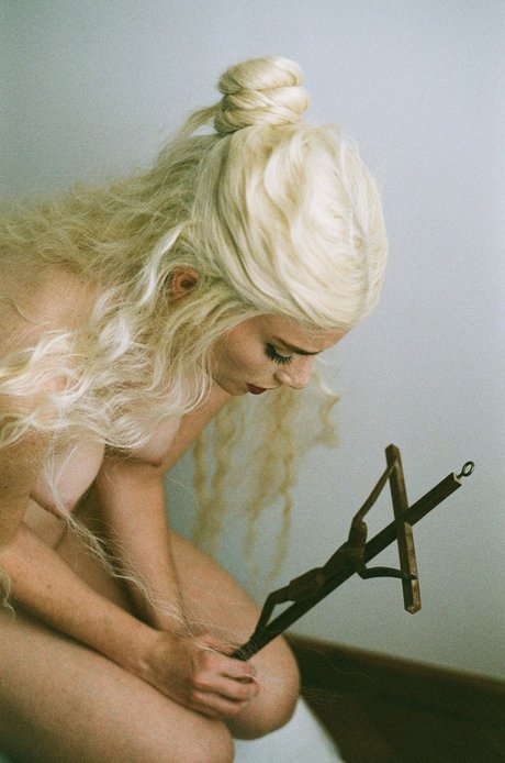 Rotten Queen hübsche freie archiv