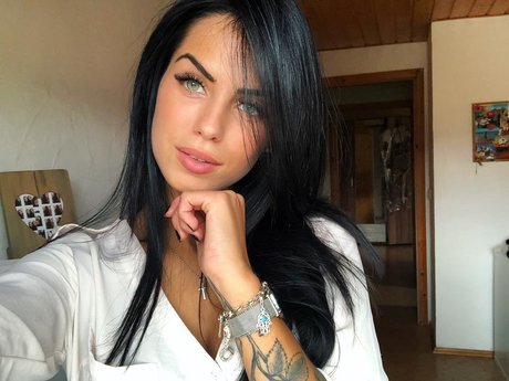 kurvige milf-onlyfans nacktheit nette foto