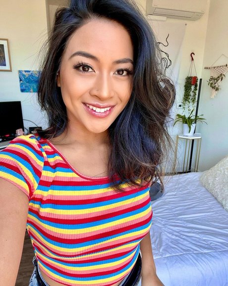 vollbusige rothaarige teen onlyfans heiße sex galerie