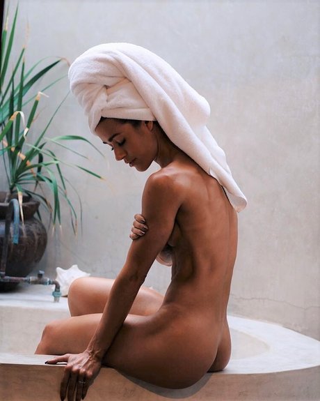 blonde heiße frau onlyfans sexy xxx bilder