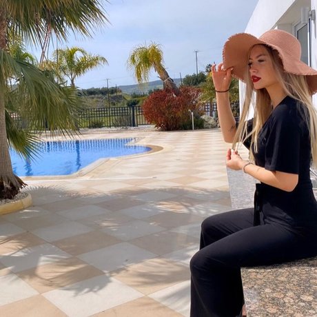 Linabmn perfekte akt galerie