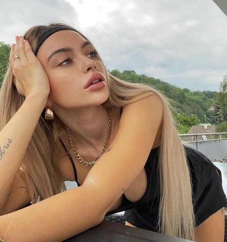 Linabmn nacktheit porno galerien