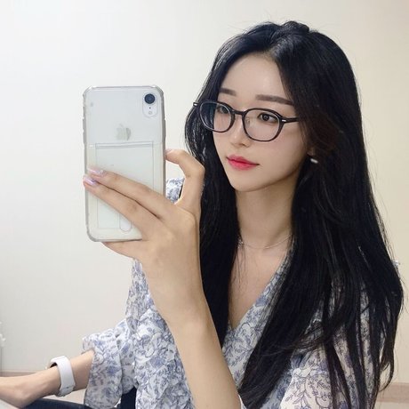 milf-lehrerin onlyfans schöne fotos