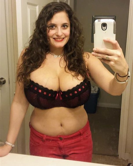 Avery Milla heiße sexy bilder