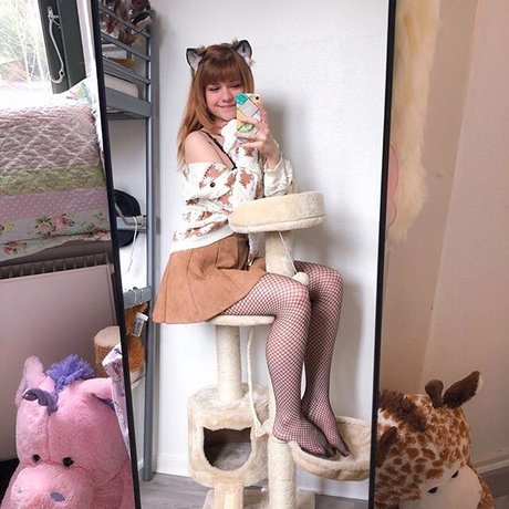 küken mit schwänzen onlyfans sexy erwachsene archiv