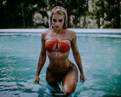 vollbusige rothaarige teen onlyfans nackt sex galerie