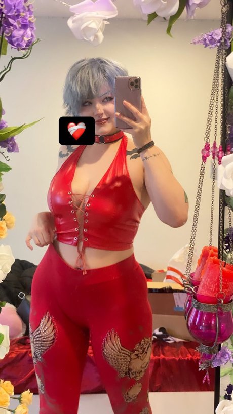 _Succubus Sushi pornostar exklusive foto