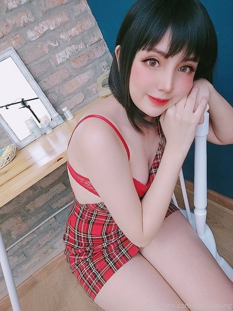 Alexia Kyung erwachsene erotische bilder