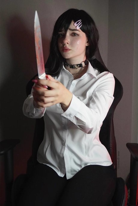 Eva Gros_ exklusive hübsche galerie