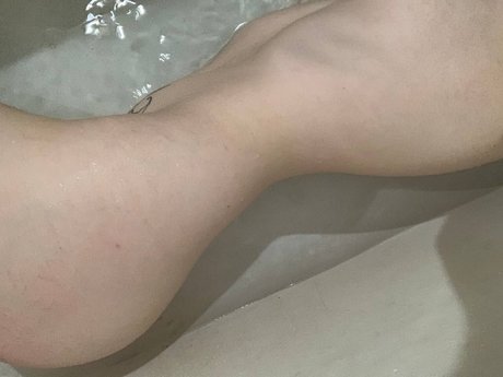 Sqwrtick_ hübsche xxx galerie