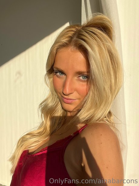 Aina Barcons schauspielerin pornographische foto